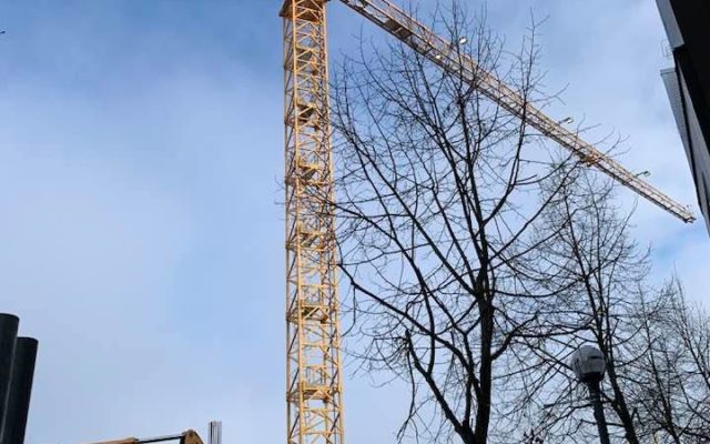 Huge Crane Gets Down To Work On Beaverton Arts Center