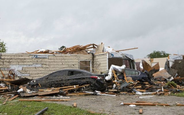 Easter storms sweep South, killing at least 19 people