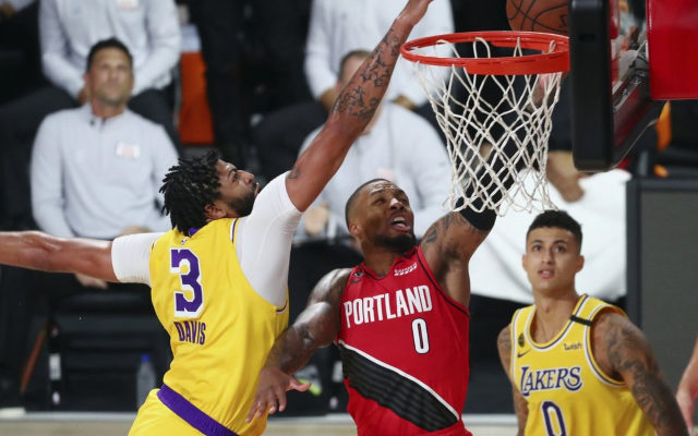 Lakers Rout Trail Blazers 111-88 To Tie Series