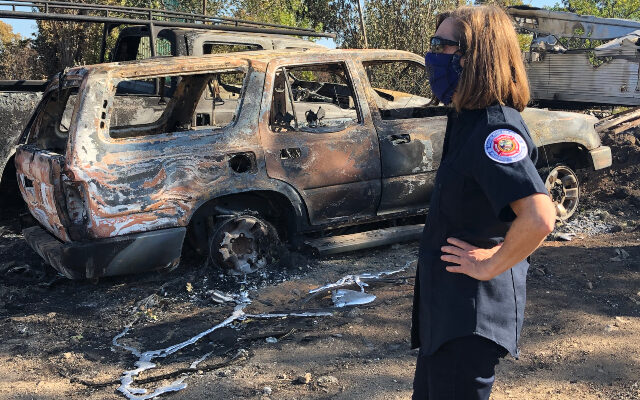 Mosier Creek Fire: Crews Move To ‘Mop-up’ Phase, Gov. Brown Visits