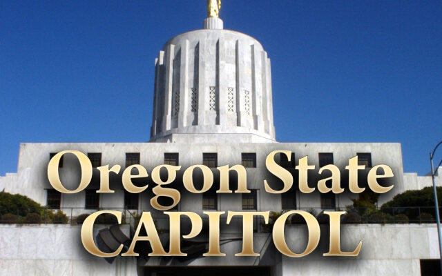 Oregon Lawmakers Given More Time To Redraw Political Lines