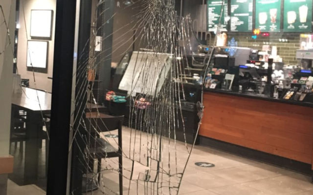 Windows Broken at multiple Pearl District Business During Protest, Arrests Made
