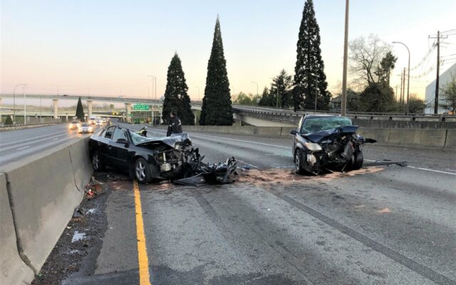 Crash on I-5 at Greeley Avenue kills two men