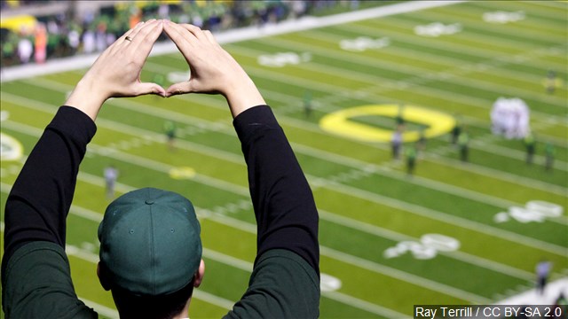 Oregon Moves To #5 In College Football Playoff Ranking
