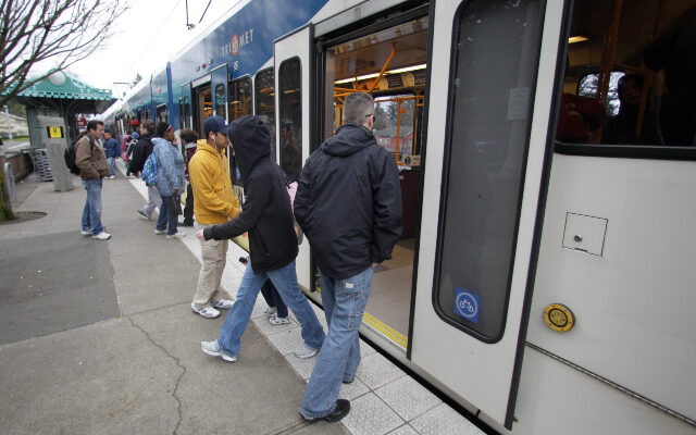 TriMet & C-TRAN Give Free Rides, Extend Service For New Year’s Eve