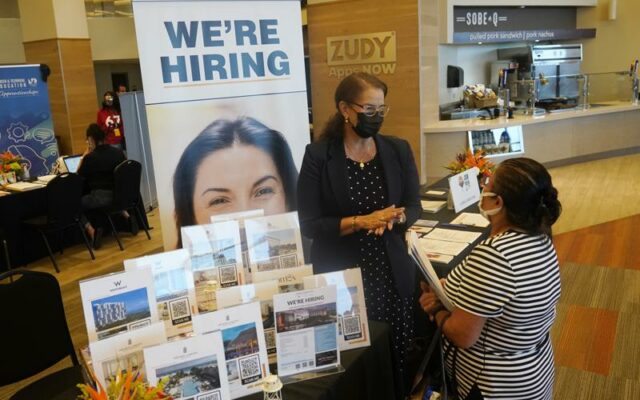 Fewer Americans File For Jobless Claims Last Week
