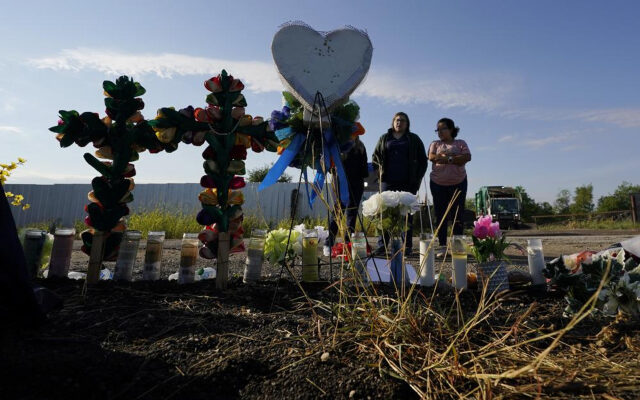 Migrant Death Toll In Abandoned Trailer In San Antonio Heat Reaches 53