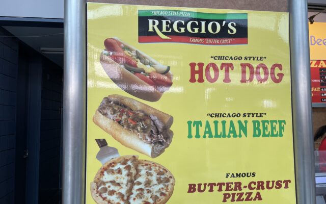 Pizza, Hot Dogs and Italian Beef Sandwiches!