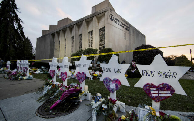 Man Who Killed 11 At Pittsburgh Synagogue Is Found Eligible For Death Penalty