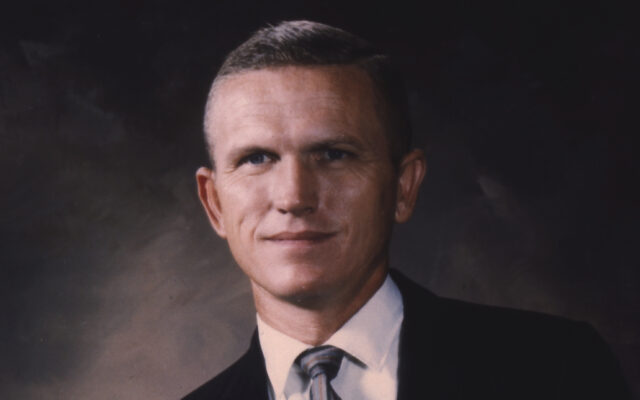 Astronaut Frank Borman, Commander Of The First Apollo Mission To The Moon, Has Died At Age 95