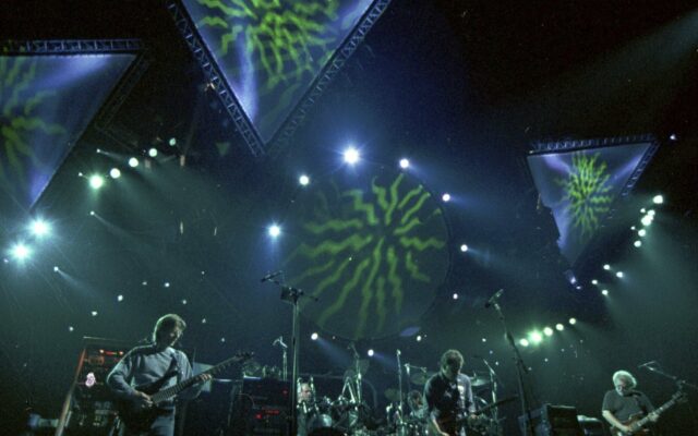 The Grateful Dead Makes Billboard Chart History Despite Disbanding In 1995