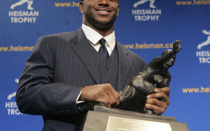 Reggie Bush Is Reinstated As 2005 Heisman Trophy Winner